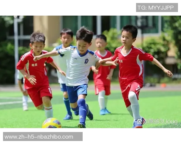 足球游学之旅：在绿茵场上追逐梦想与成长的精彩体验