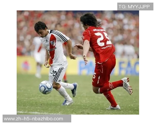 拉努斯与河床的激烈对决揭示阿根廷足球的魅力与竞争精神